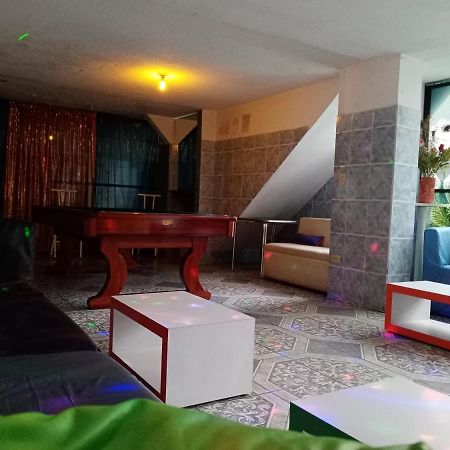 Hostal Sauna Water Palace Quito Eksteriør billede