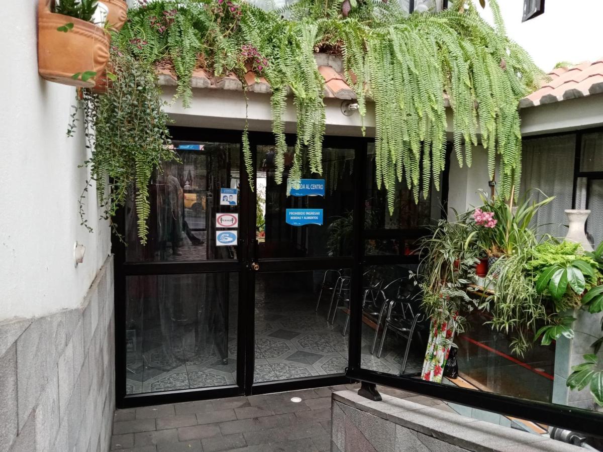Hostal Sauna Water Palace Quito Eksteriør billede