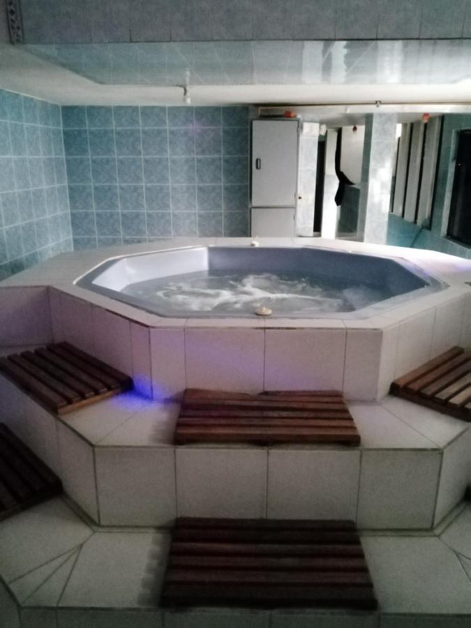 Hostal Sauna Water Palace Quito Eksteriør billede
