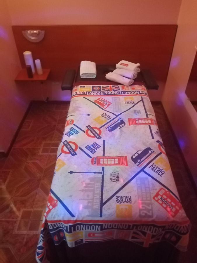 Hostal Sauna Water Palace Quito Eksteriør billede